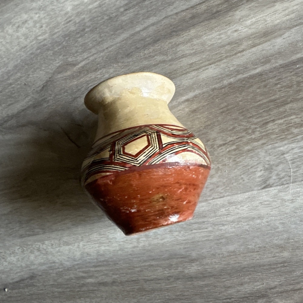 small pottery brown painted native american clay pot 4" tall